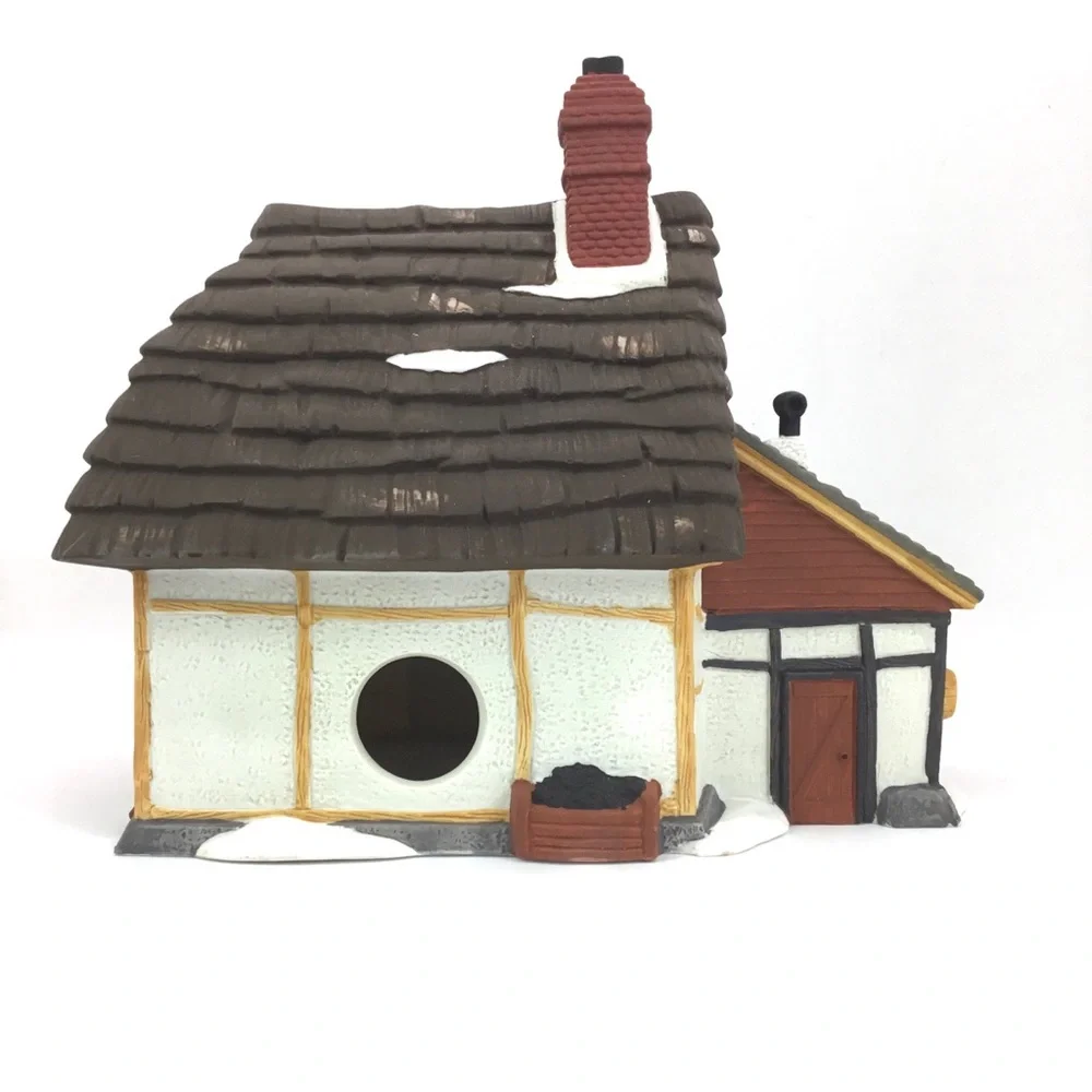 Department 56 Dickens' Village Mr. & Mrs. Pickle Antiques Store